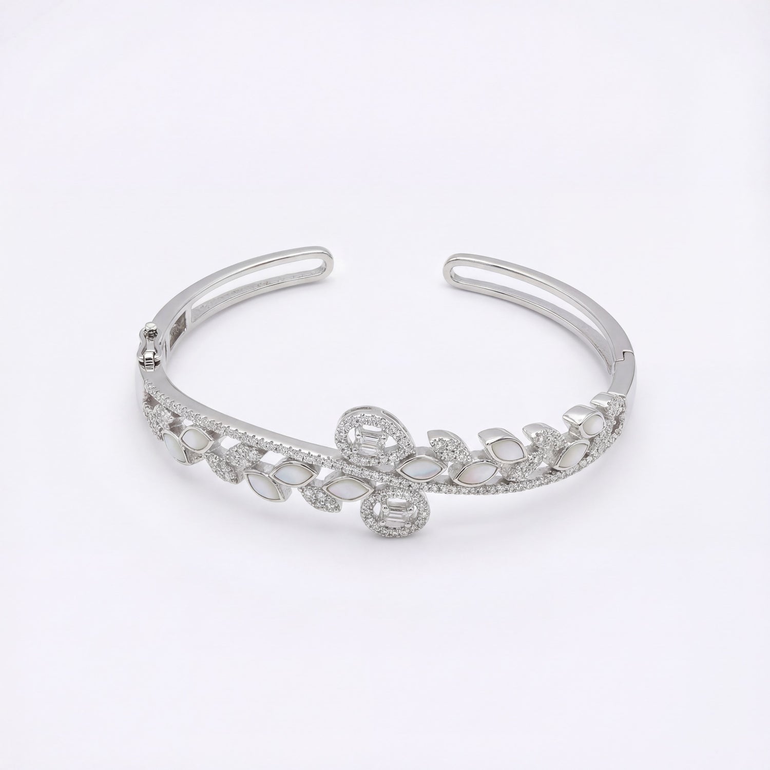 Regal Bloom Diamond Bangle