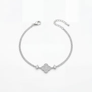 Diamond Pavé Clover Bracelet