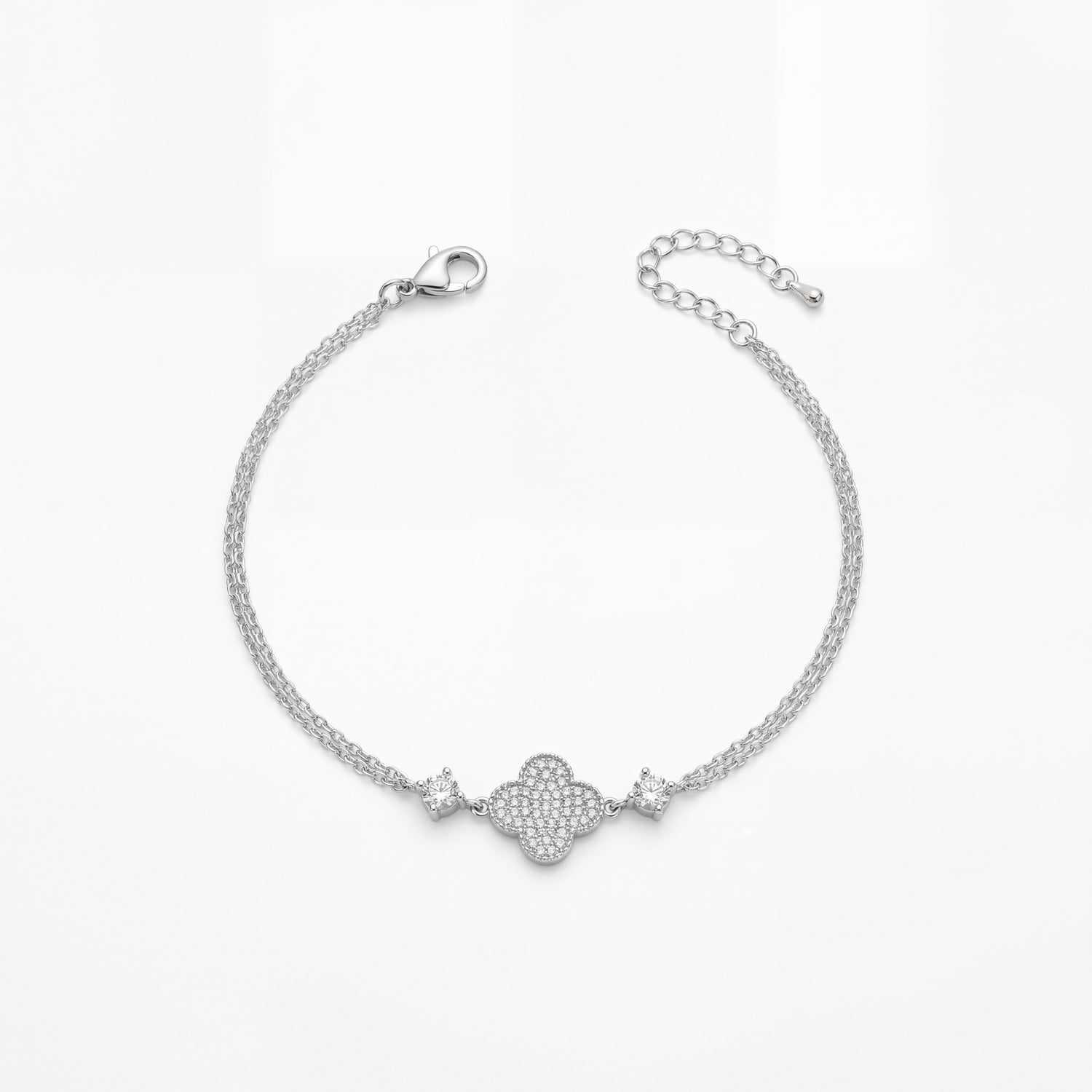 Diamond Pavé Clover Bracelet