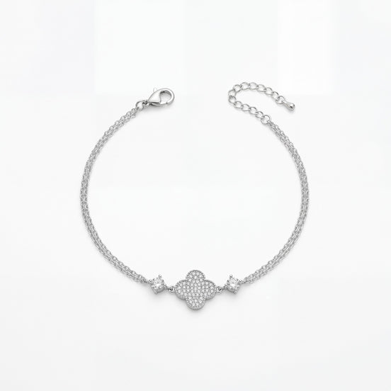 Diamond Pavé Clover Bracelet
