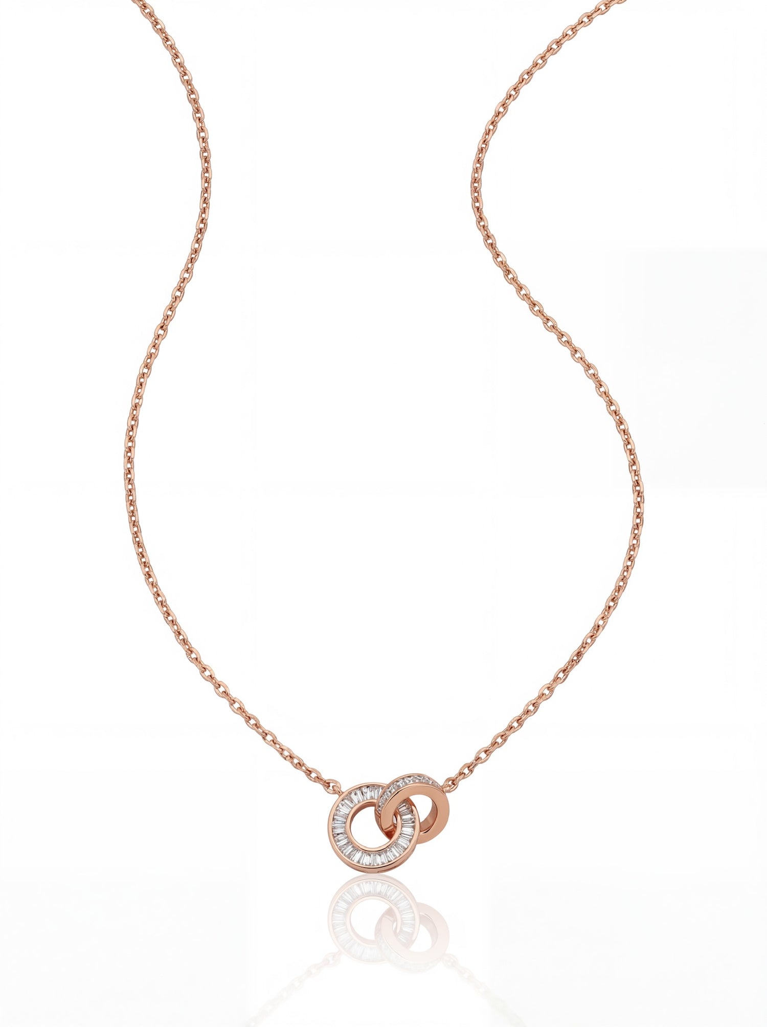 Eternal Link Circle Necklace