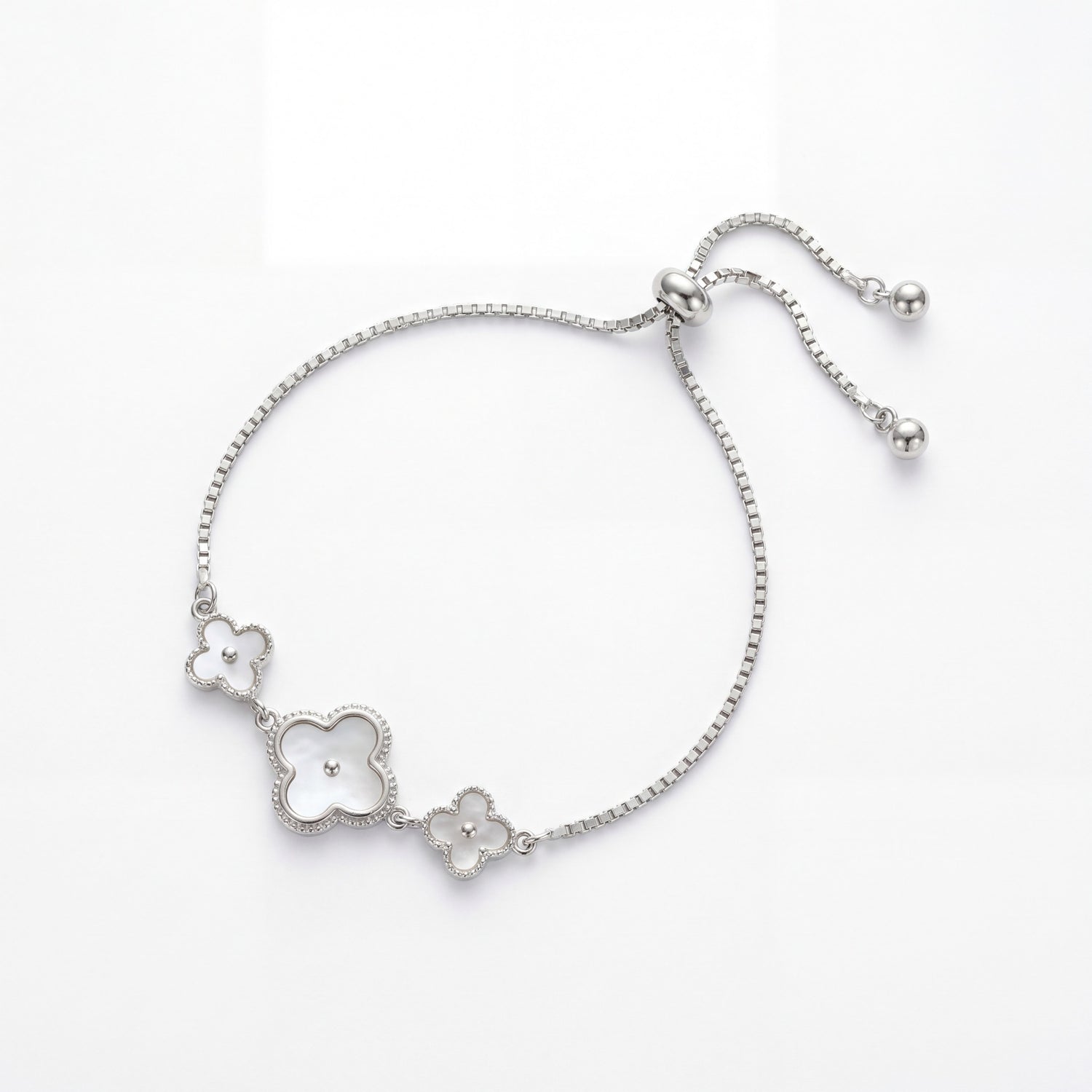 Clover Mother-of-Pearl Bracelet