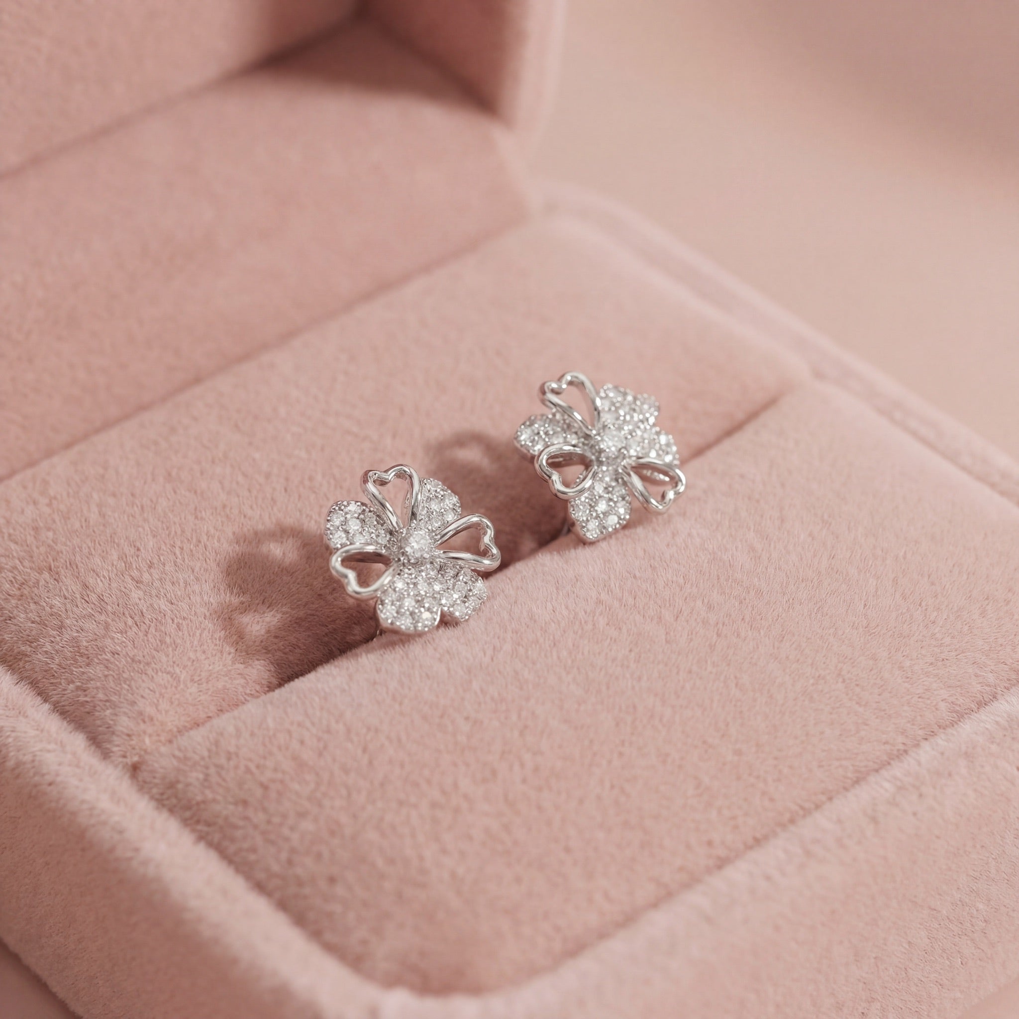 Daisy Sparkle Diamond Studs