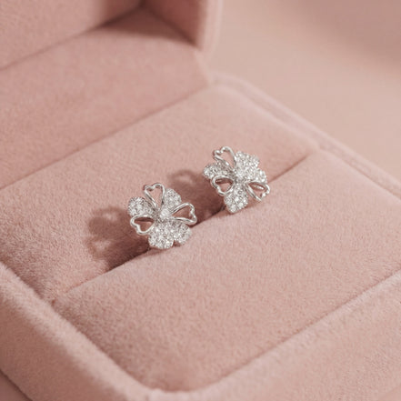Daisy Sparkle Diamond Studs