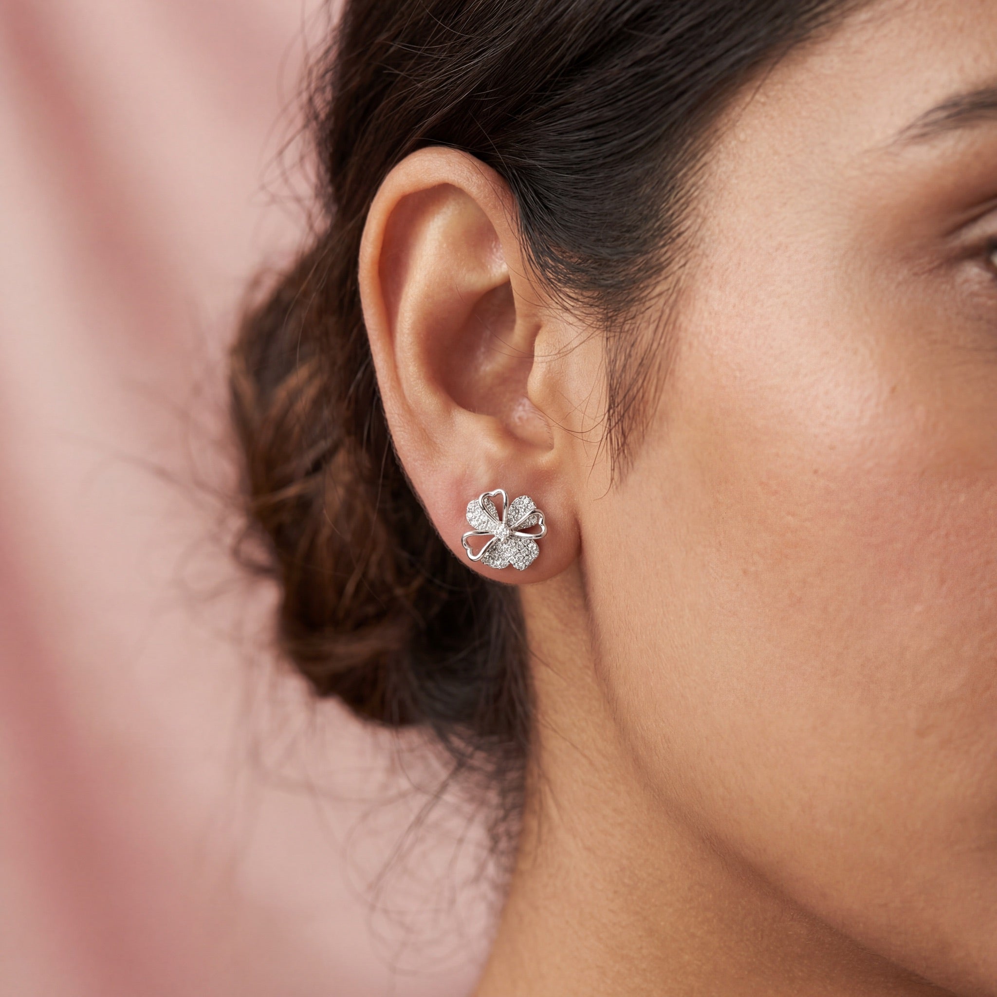 Daisy Sparkle Diamond Studs