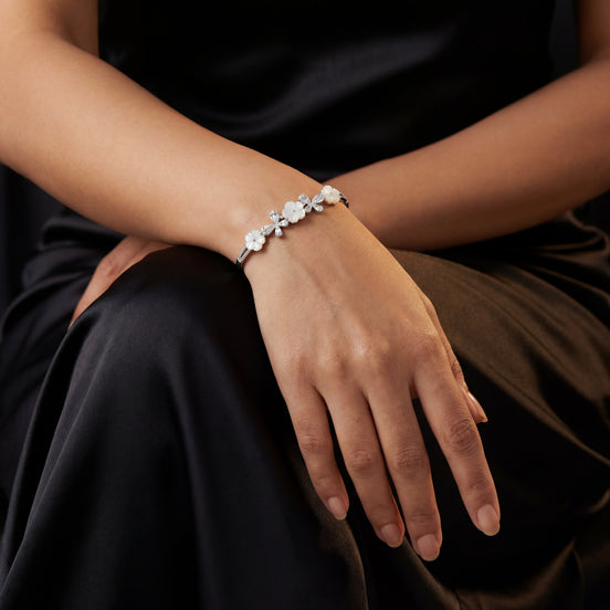 Mother of Pearl Blossom Bracelet