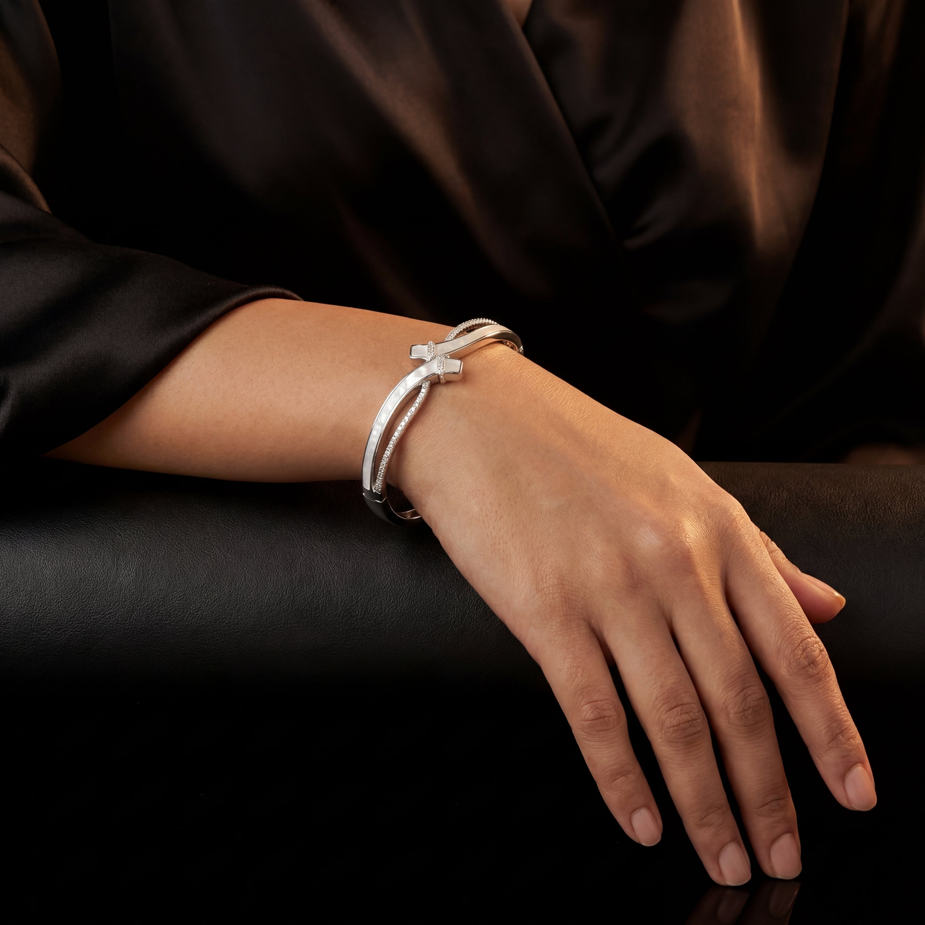 Twin Bar Radiance Open Bracelet